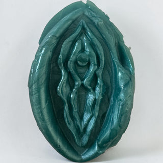 WaxbyYeni Mercy — Emerald Vulva Wax