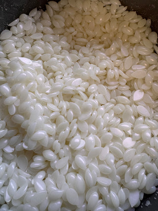 Picture of Waxness Strawberry — Thermochromic Rosin-Free Hard Wax Beads 